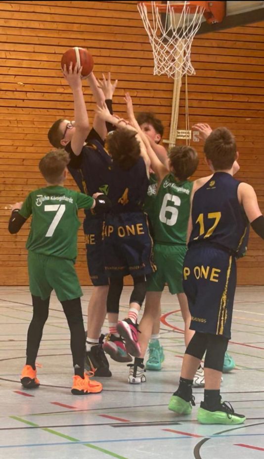 51539821 4824 4373 8854 407ef63898cf